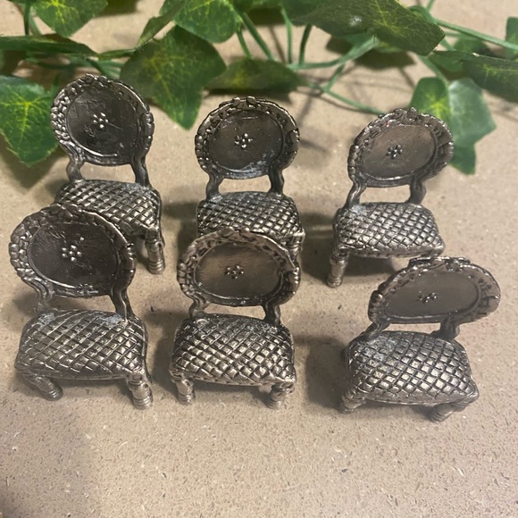 Other - small metal chairs decorativa metal chairs set 6 very nice súper cute